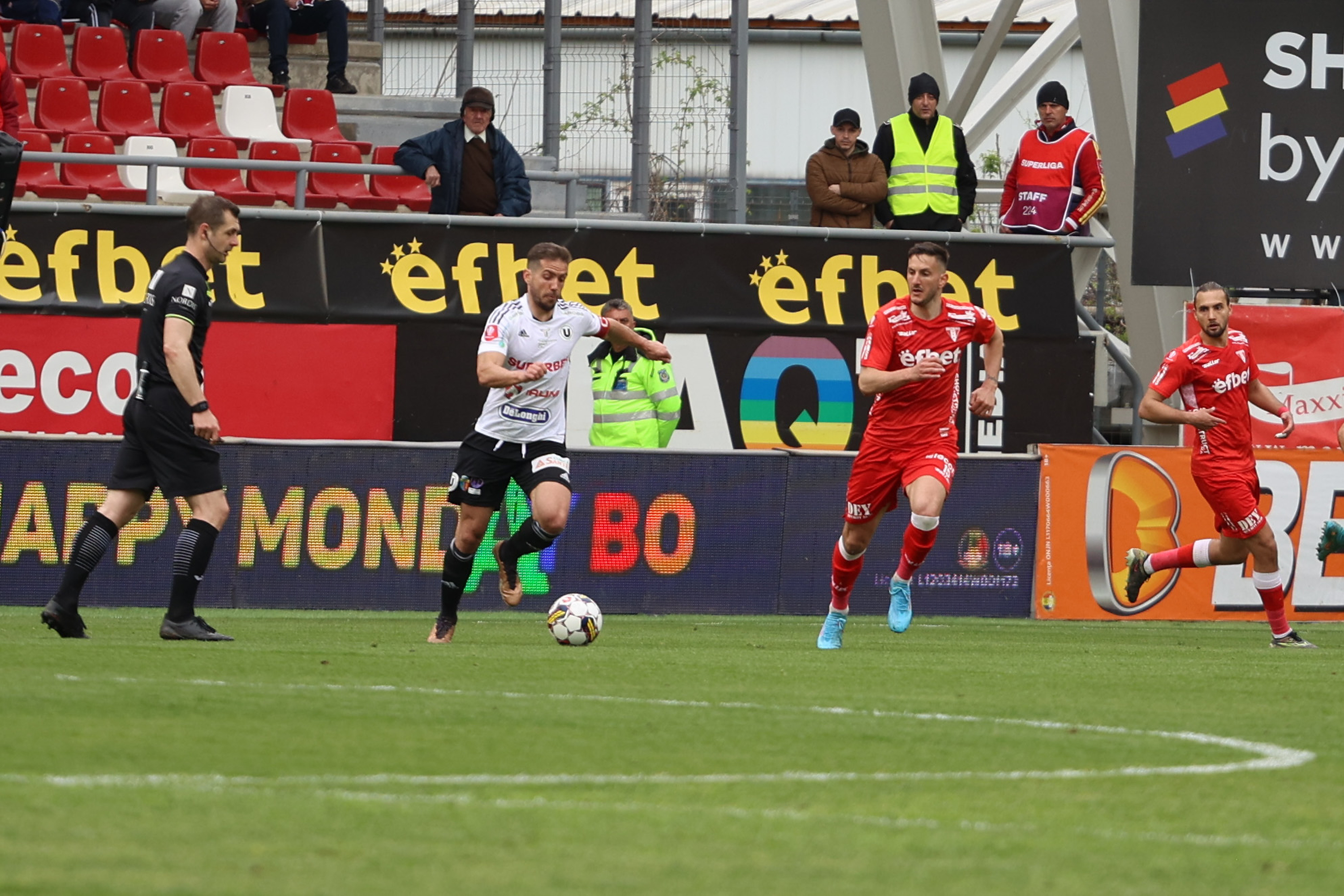 Cupa României, semifinale | U Cluj - UTA Arad Live Video, 19:00, Digi Sport 1. Sepsi își află adversara din finală