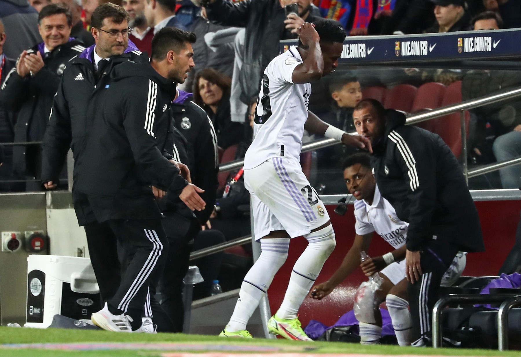 Vinicius a reușit imposibilul! I-a enervat chiar și pe colegii de la Real Madrid