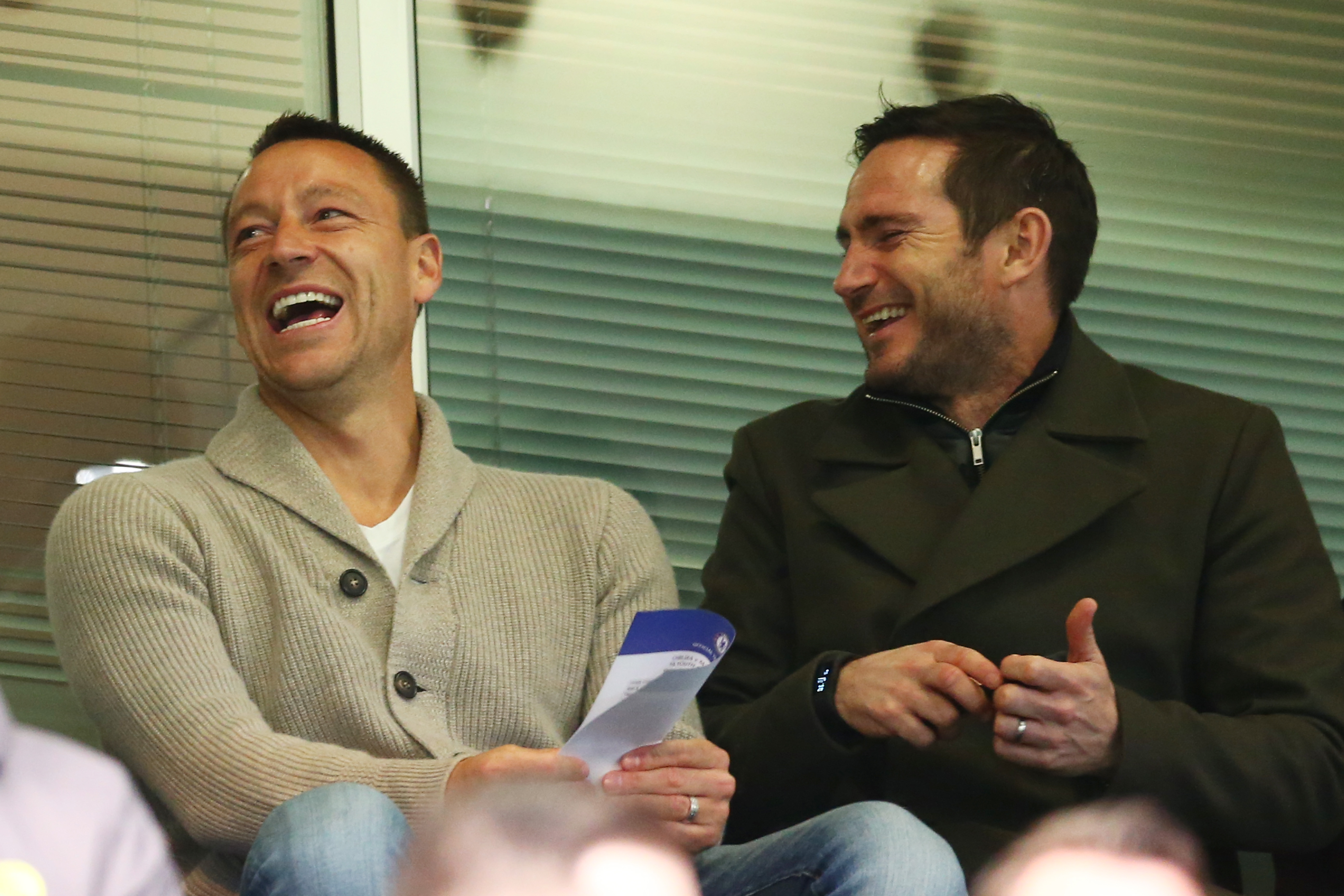 John Terry îl anunță pe Frank Lampard că vrea să revină, la 42 de ani, pentru a juca la Chelsea