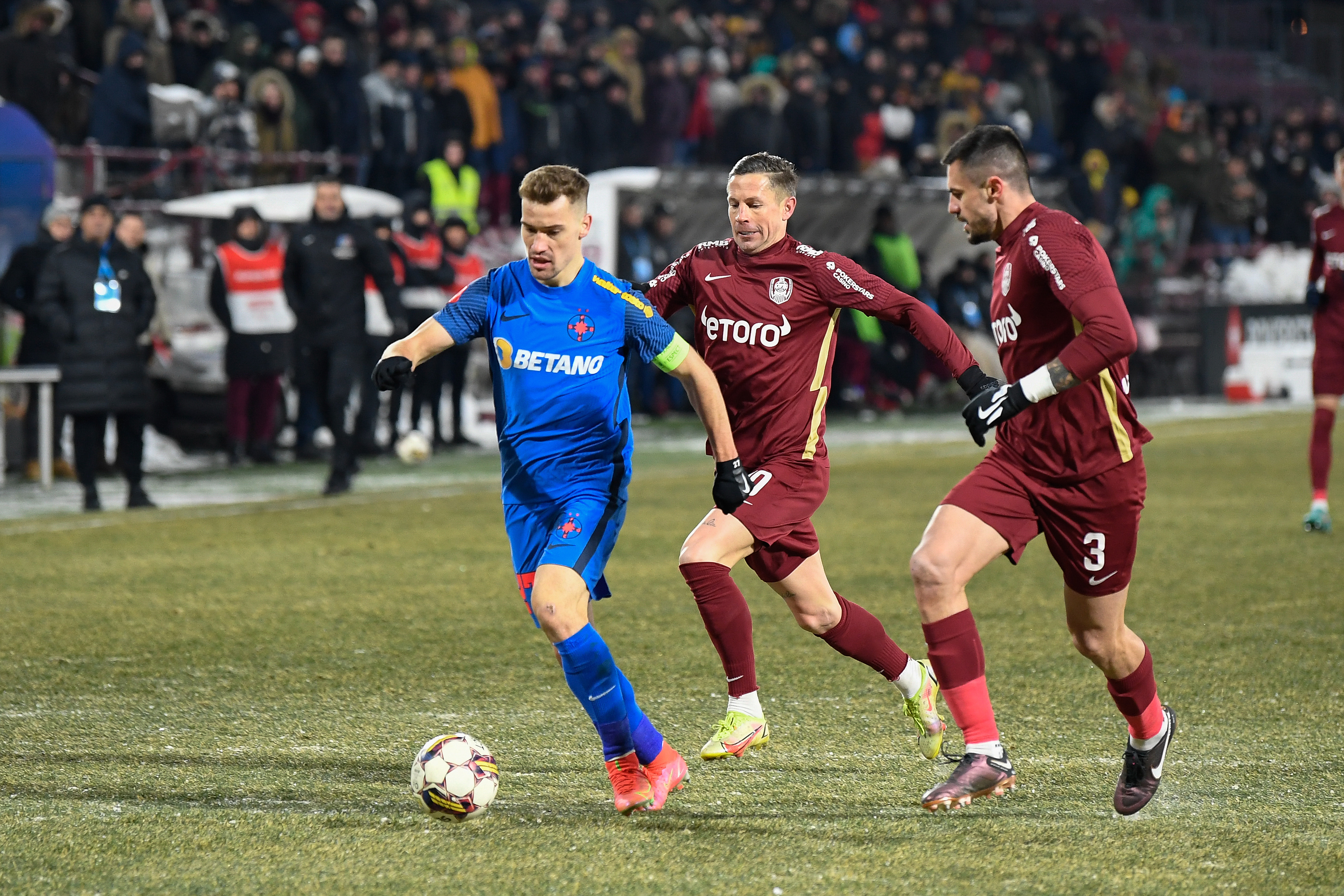 CFR Cluj - FCSB, echipele de start: surpriză la gazde și revenire în formula de start după opt luni la oaspeți