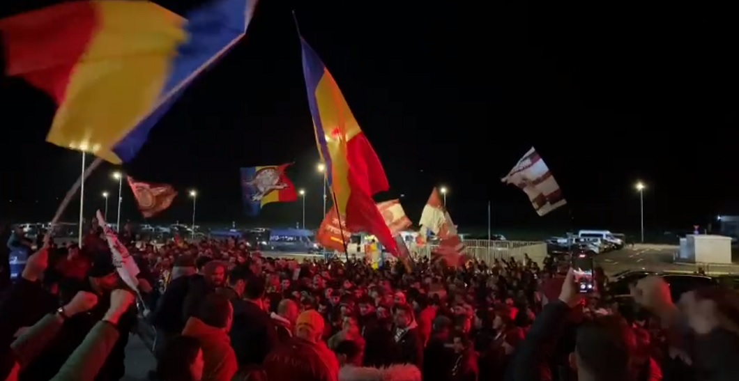 Imaginile filmate la Sfântu Gheorghe, în afara stadionului, după ce fanii Rapidului au decis să plece