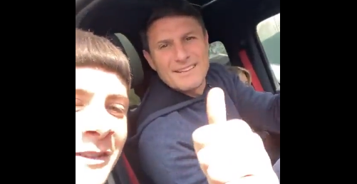 I-a dispărut zâmbetul instant: Javier Zanetti a fost oprit pentru o poză și cuvintele fanului l-au lăsat fără replică