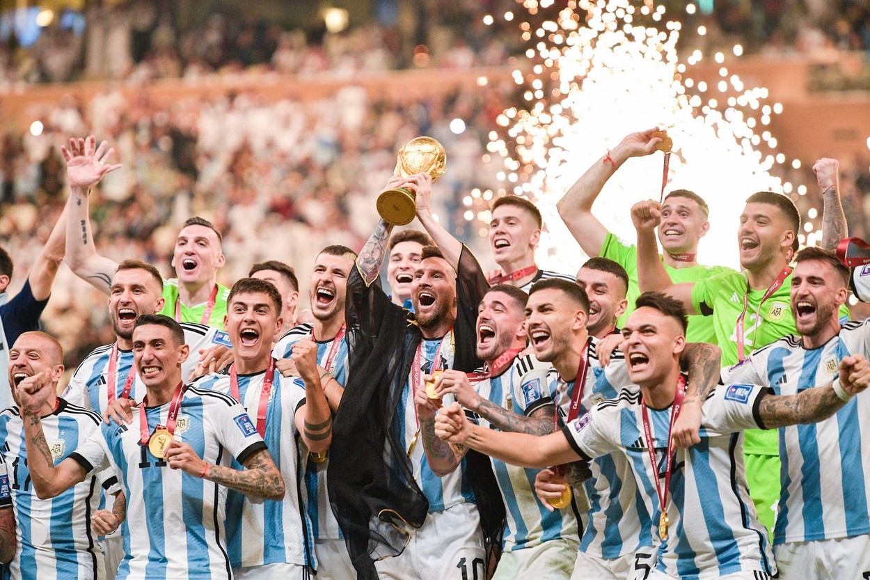 Liverpool, Chelsea și Manchester United se “duelează” pentru transferul unui campion mondial