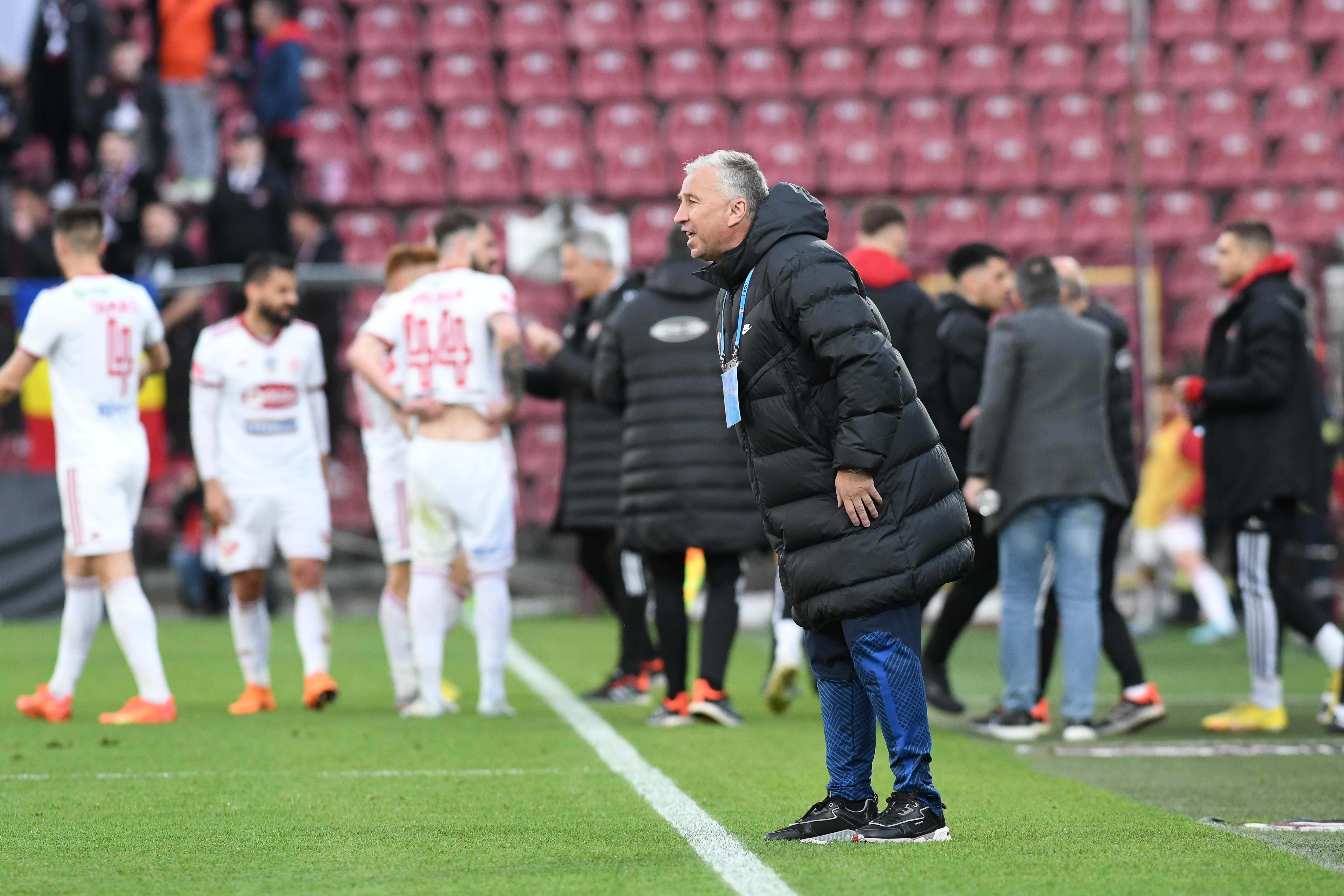 Dan Petrescu, revoltat de arbitraj după CFR - Sepsi: ”Să se uite Porumboiu, Crăciunescu și Avram!” Anunț îngrijorător despre Deac