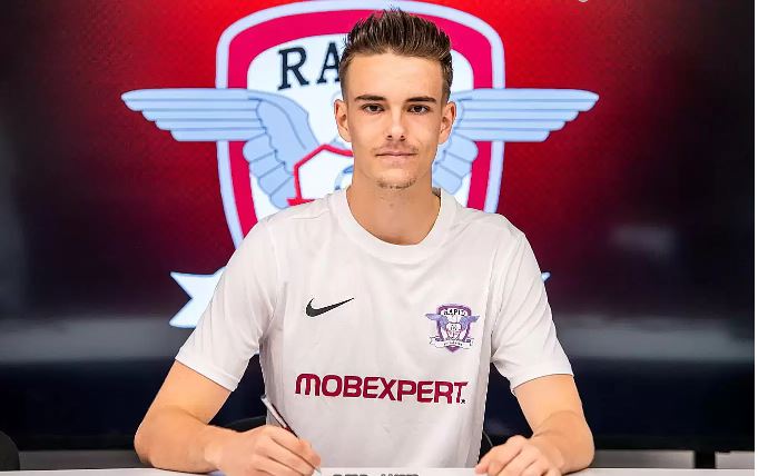 OFICIAL | Mutarea anunțătă de Rapid, la două zile de la înfrângerea cu Universitatea Craiova