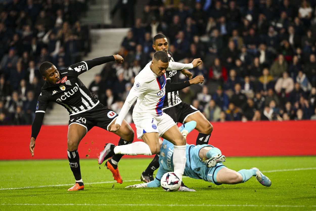 Angers - PSG 1-2. Parizienii câștigă cu emoții împotriva ultimei clasate