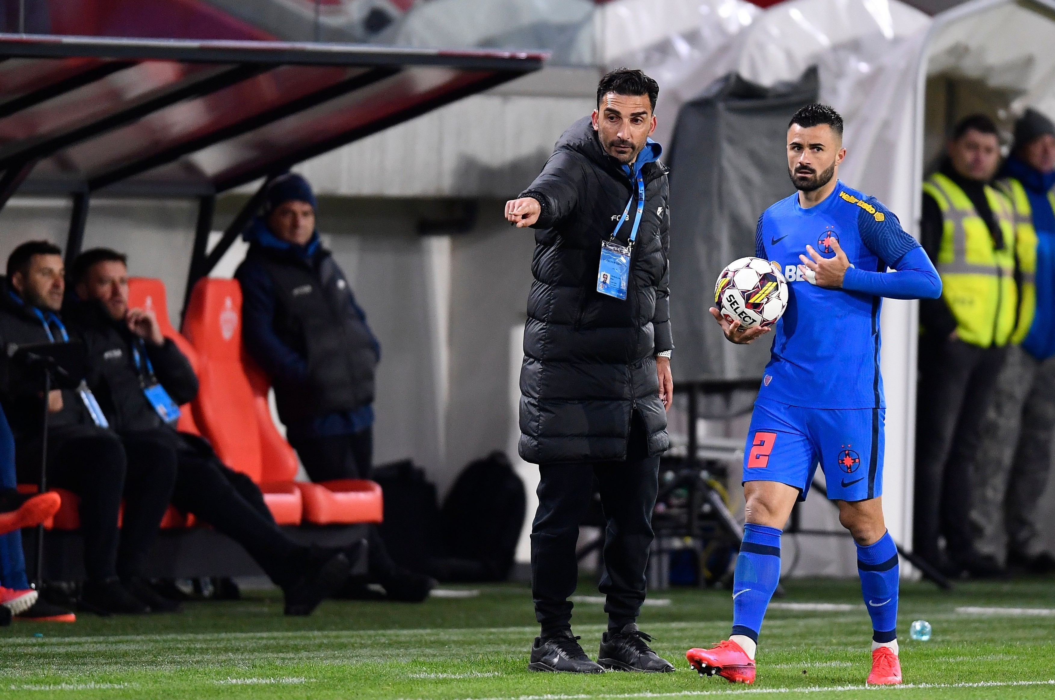 Charalambous a dezvăluit cum îl strigă jucătorii de la FCSB