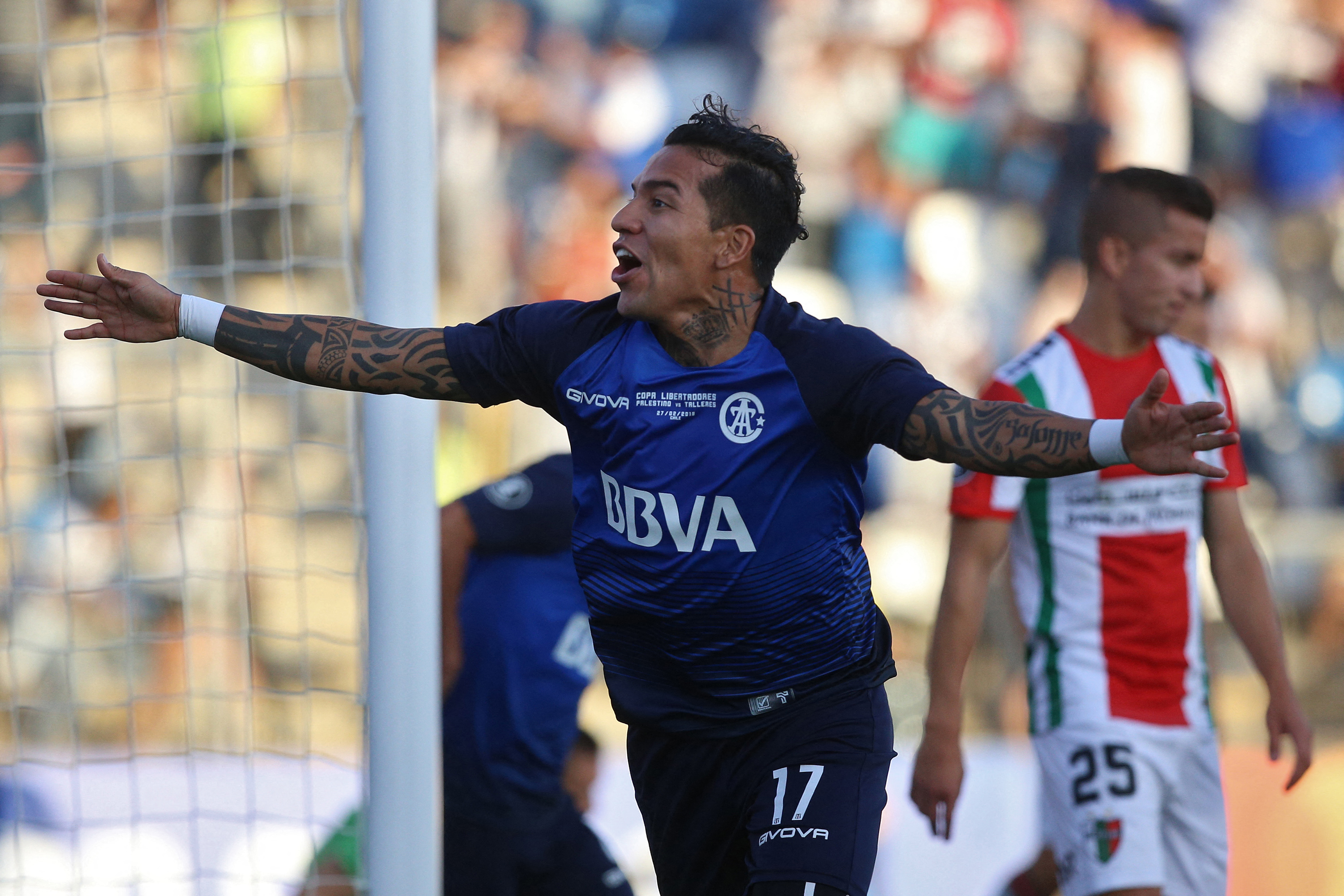 Joga Bonito la 37 de ani! Dayro Moreno poate intra în istoria fotbalului din Columbia