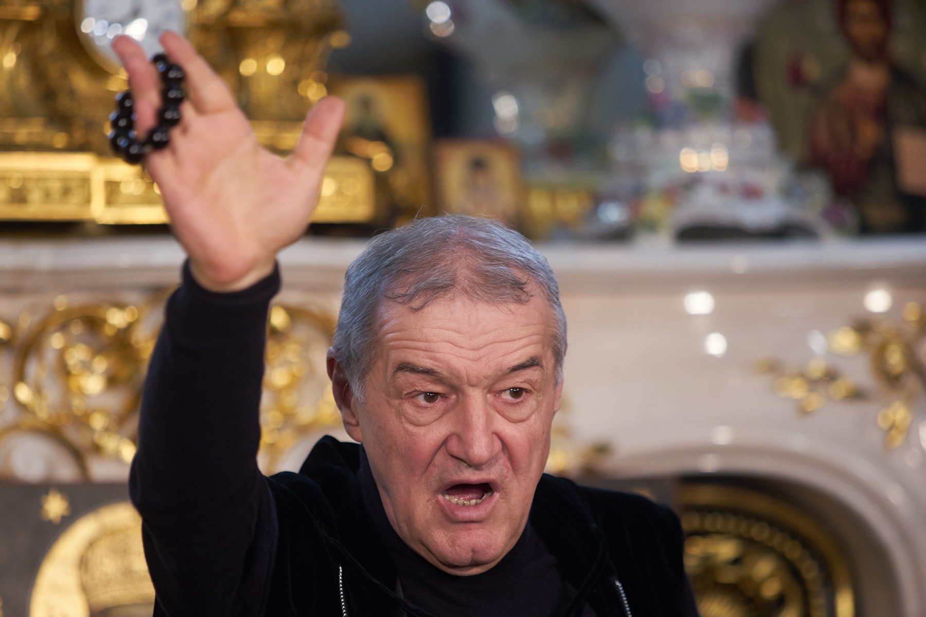 Gigi Becali a anunțat o premieră, după ce a acceptat termenii pentru închiriere! Ce i-a promis șeful Jandarmeriei