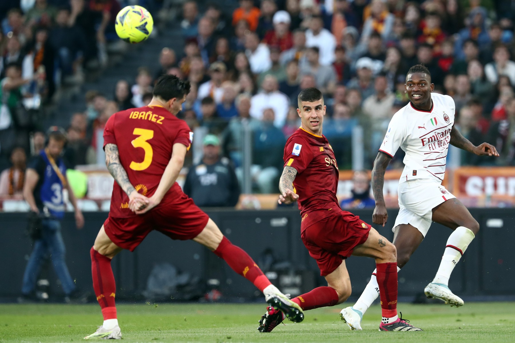 AS Roma - AC Milan 1-1. Ambele goluri au venit în prelungiri, la singurele șuturi pe poartă. Clasamentul din Serie A