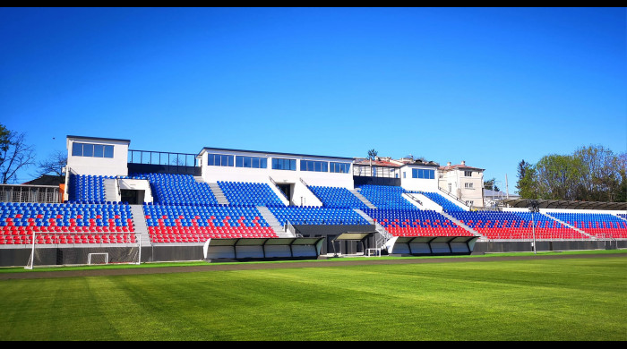 Stadion de 17.000.000 de euro intr-un oras important al Romaniei! Doua  echipe pregatite pentru promovarea in Liga I anunta inceperea lucrarilor de  modernizare