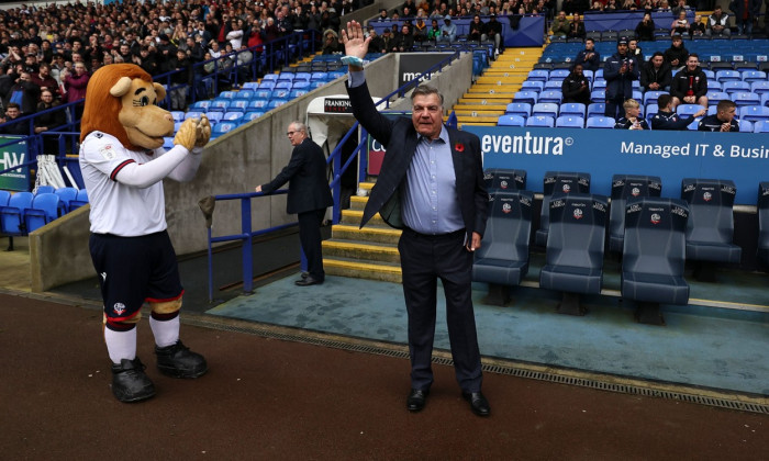 Bolton Wanderers v Bolton All Star XI, Match for MND, Football, The University of Bolton Stadium, Bolton, UK - 14 Nov 2021