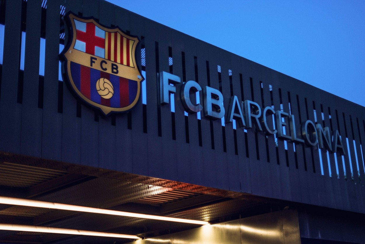 Barcelona ridică nivelul în mercato! A găsit jucătorul perfect pentru a aduce tiki-taka înapoi pe Camp Nou