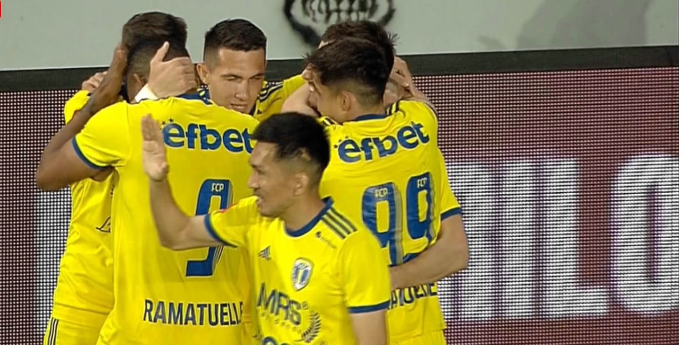 Chindia - Petrolul 1-2. Ploieștenii au întors scorul, după ce târgoviștenii au avut gol anulat. Câte o bară de fiecare parte