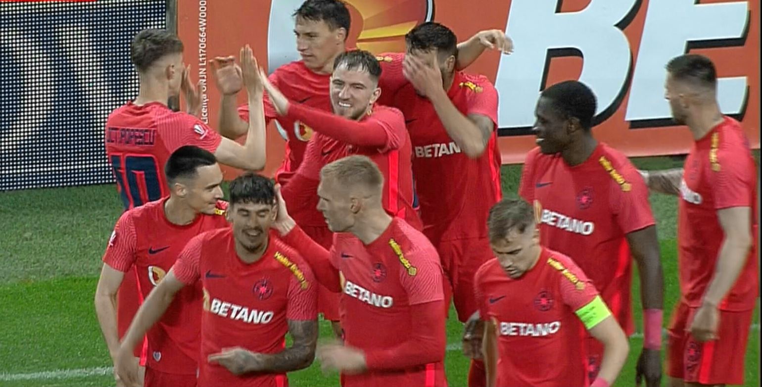 FCSB - Sepsi 3-1. Nebunie pe final, cu trei goluri în 12 minute. Gazdele, penalty ratat și transversală