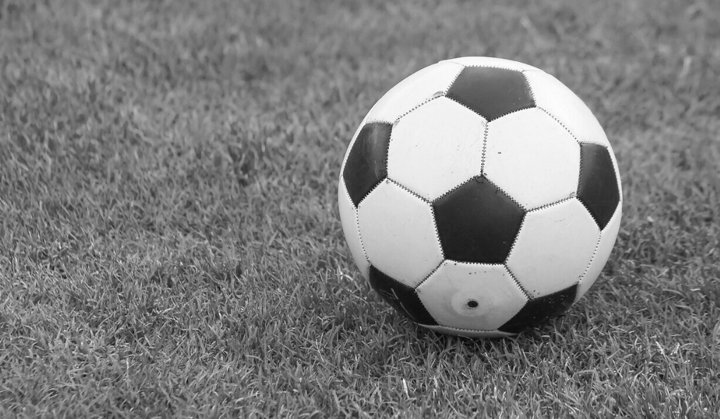 Suspendare uriașă în fotbal! Un jucător a primit o interdicție de 30 de ani