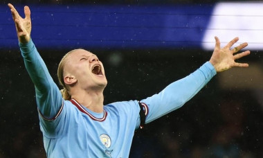 Manchester, UK. 31st Dec, 2022. Erling Haaland of Manchester City celebrates being awarded a free kick during the Premier League match at the Etihad Stadium, Manchester. Credit: Sportimage/Alamy Live News