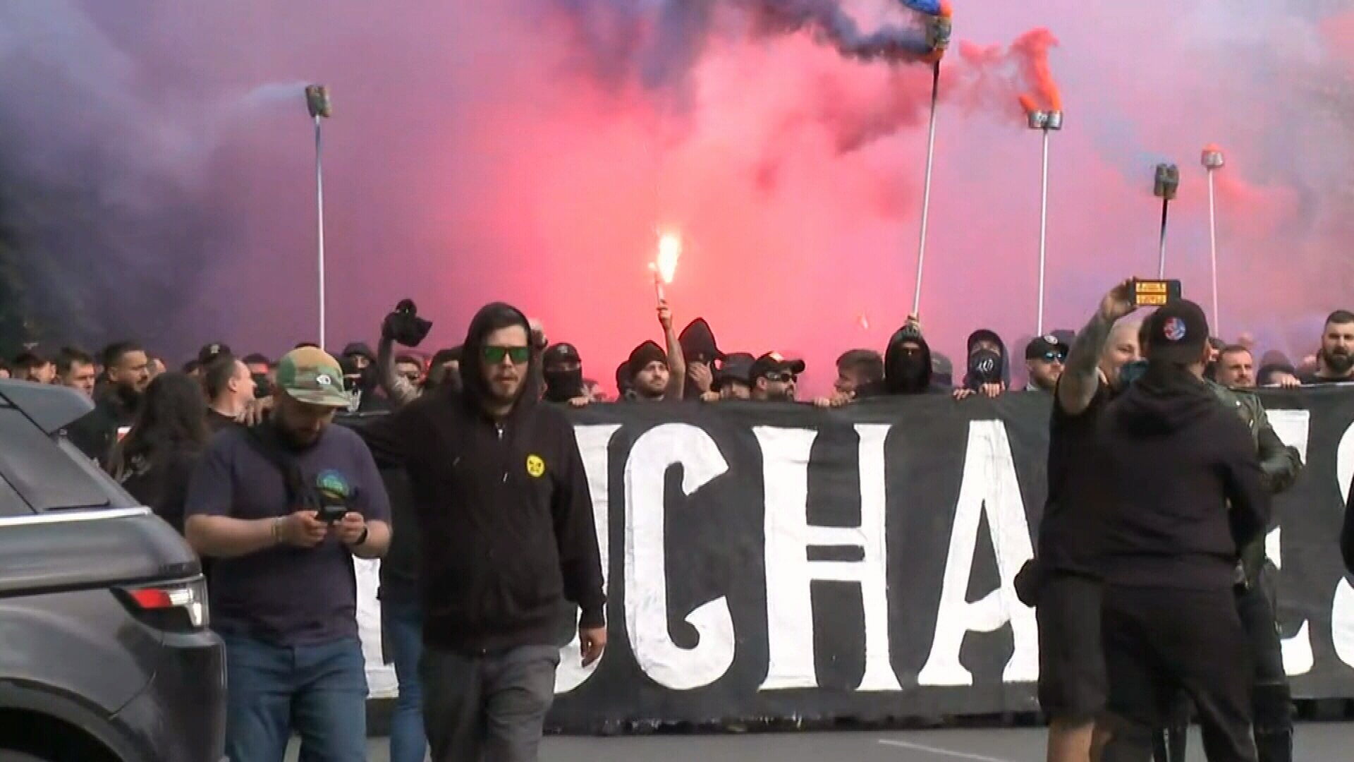 Ultrașii steliști au făcut o atmosferă incendiară înaintea meciului cu Dinamo de pe Arena Națională