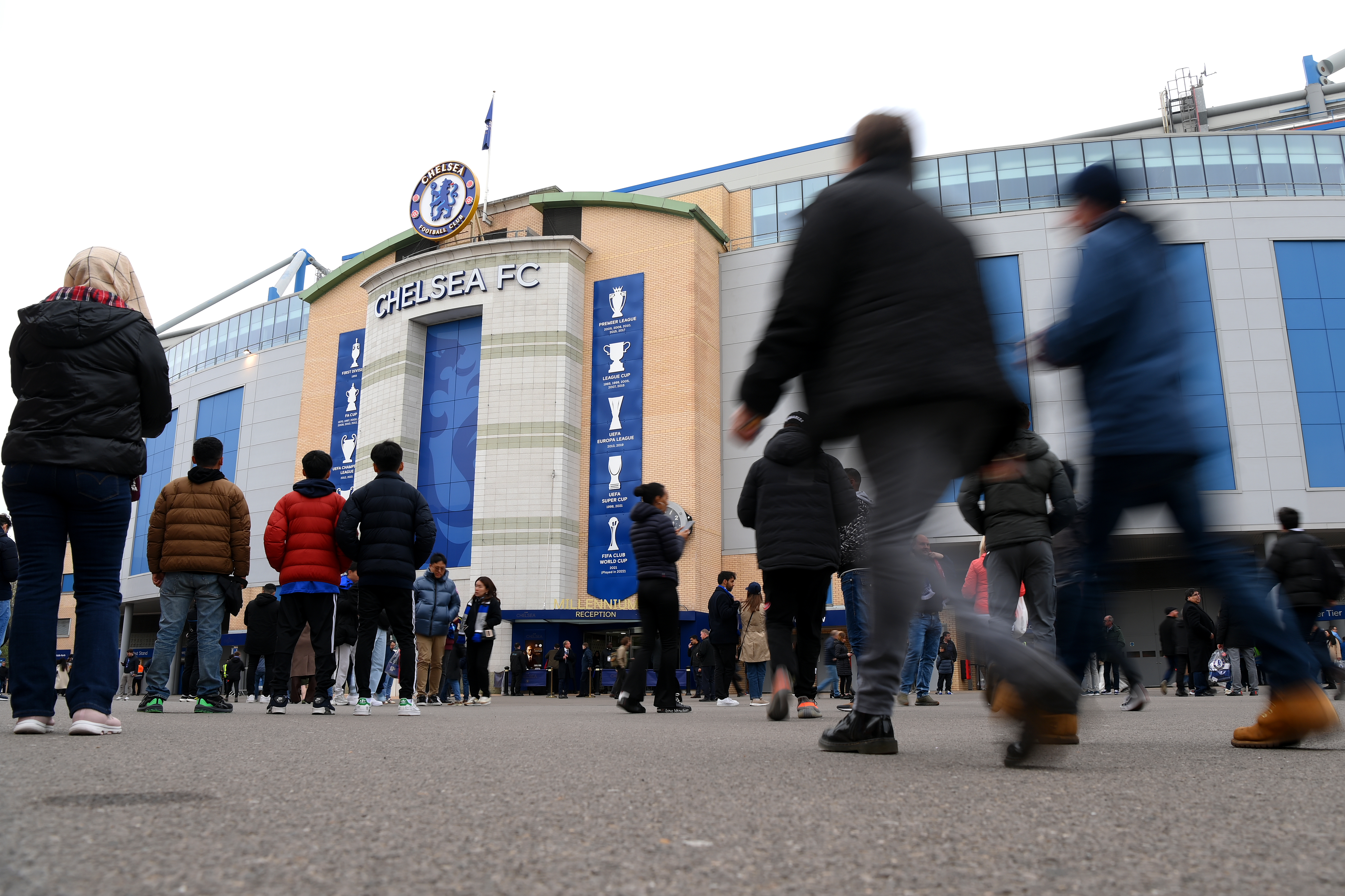 Ce au găsit fanii lui Chelsea pe stadion. Au apelat și la conducere