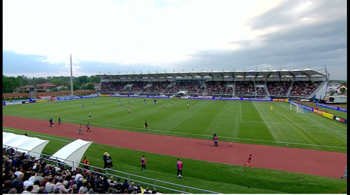 Stadion de 17.000.000 de euro intr-un oras important al Romaniei! Doua  echipe pregatite pentru promovarea in Liga I anunta inceperea lucrarilor de  modernizare