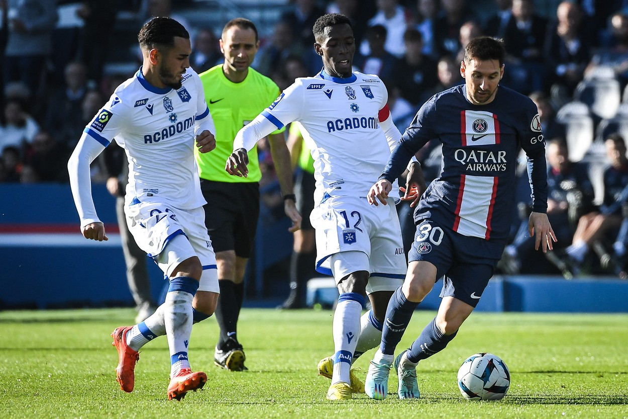 Auxerre - PSG 0-2, pe Digi Sport 2. Kylian Mbappe marchează "dubla" în poarta lui Ionuț Radu