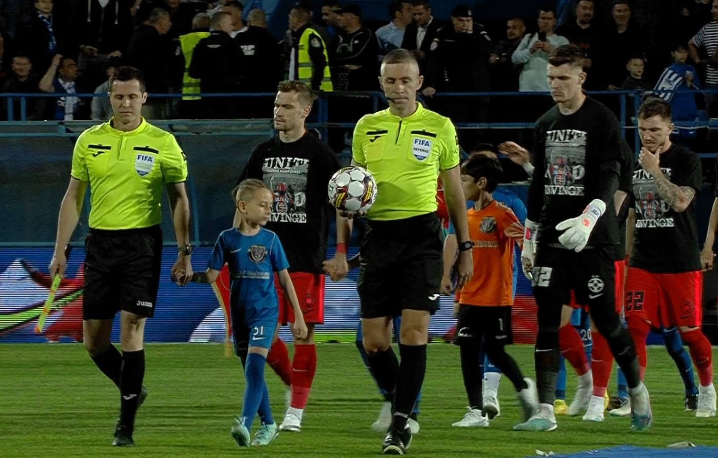 Mesajul afișat de jucătorii FCSB-ului, înaintea meciului cu Farul