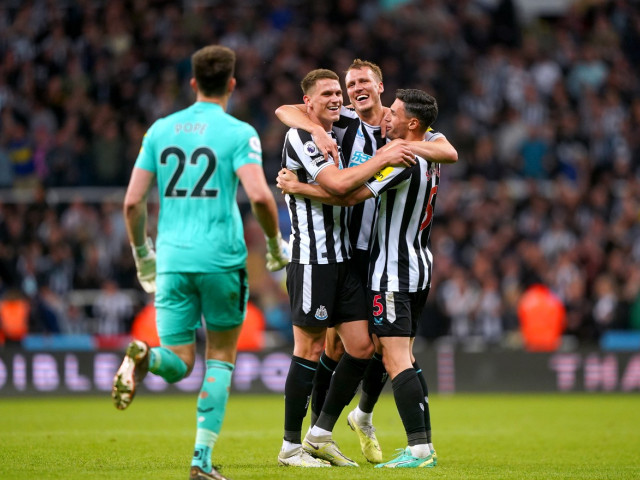 Foto | Newcastle - Leicester 0-0. Gazdele Obțin Un Loc în Grupele ...