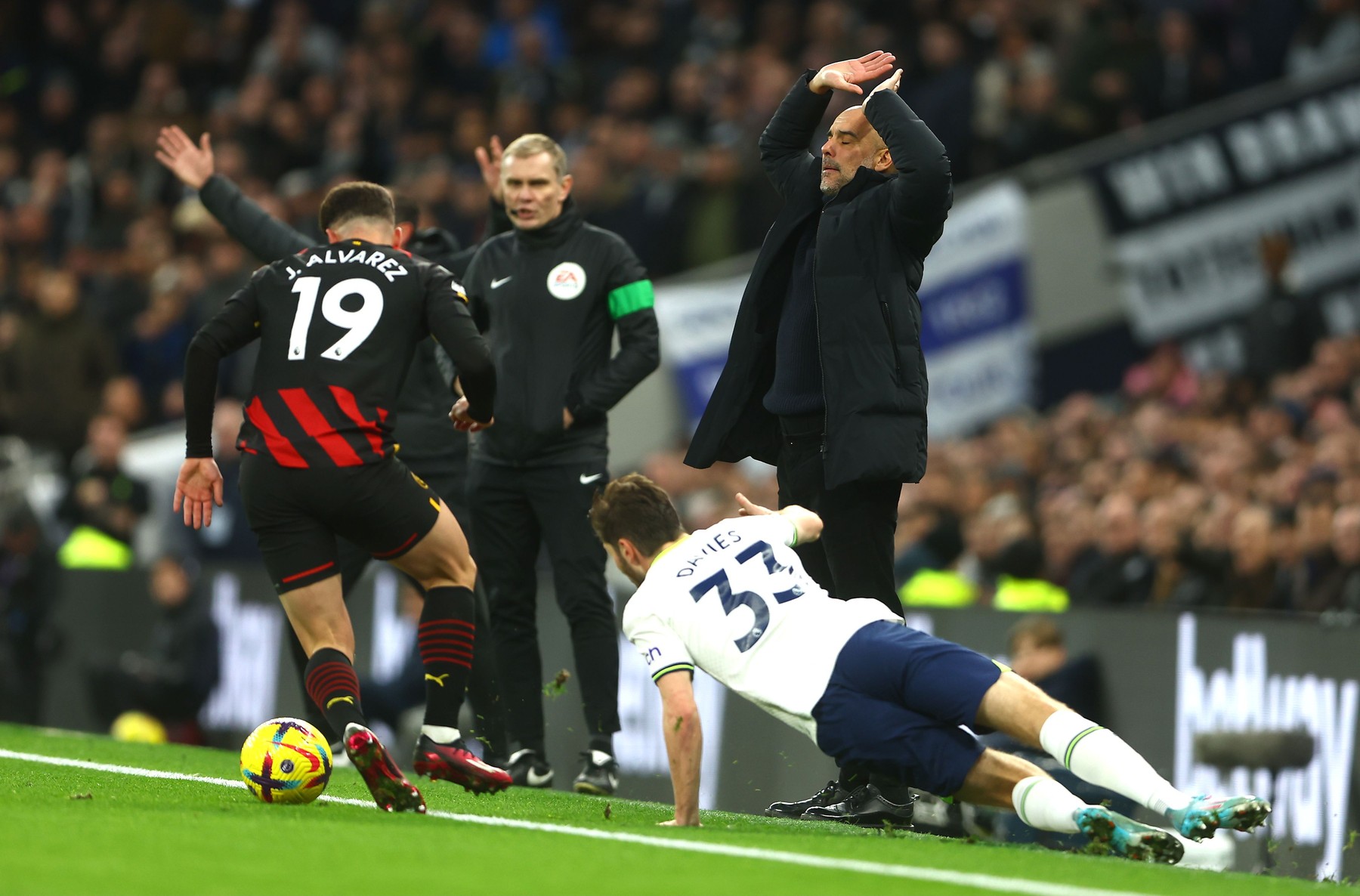 Guardiola a stârnit hohote de râs. Echipa care îi dă fiori în Premier League