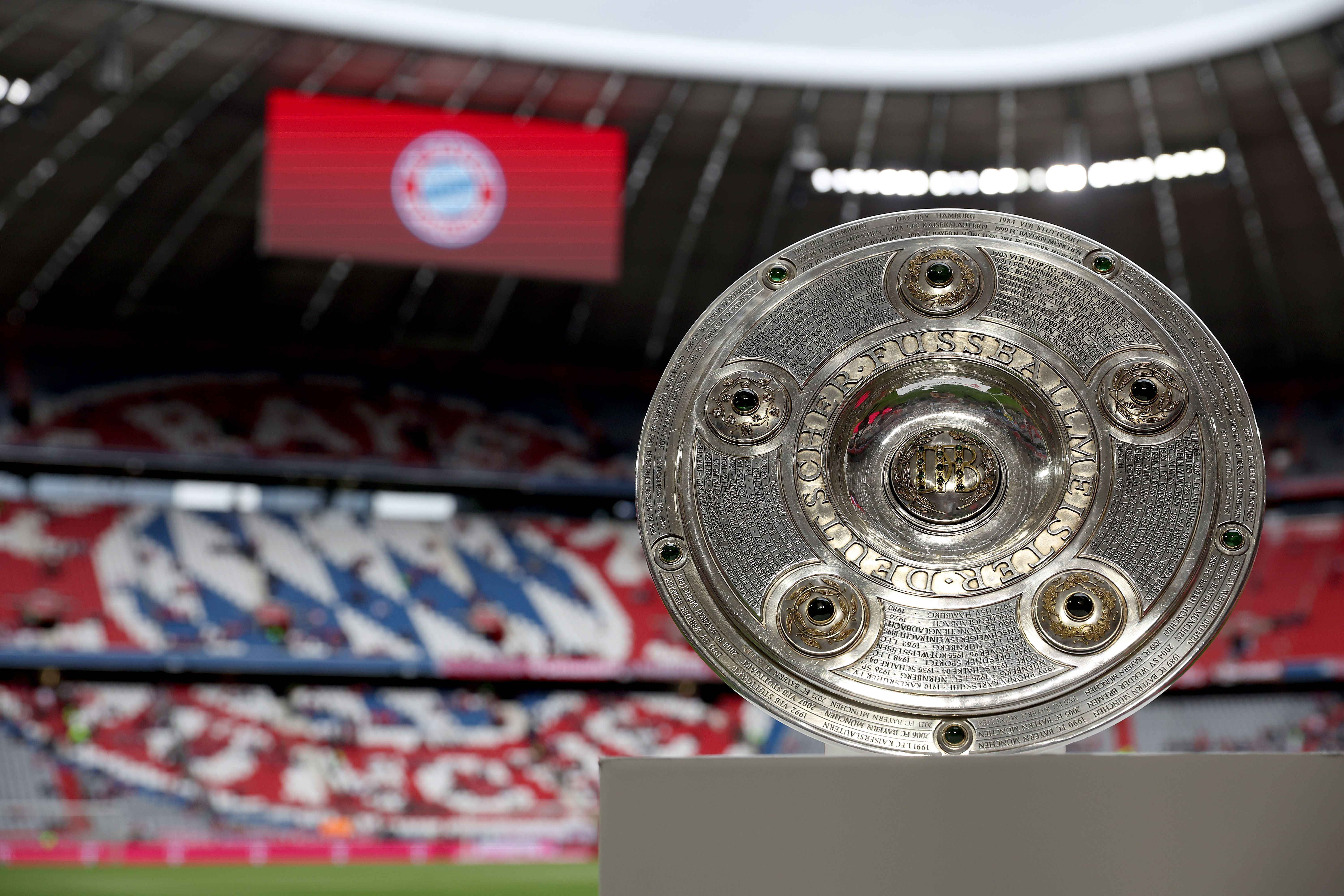 Imagine Stire Bayern Munchen - Stuttgart, Live Video, 18:30, Digi Sport 3. Bavarezii pot câștiga azi titlul în Bundesliga | 2review.ro