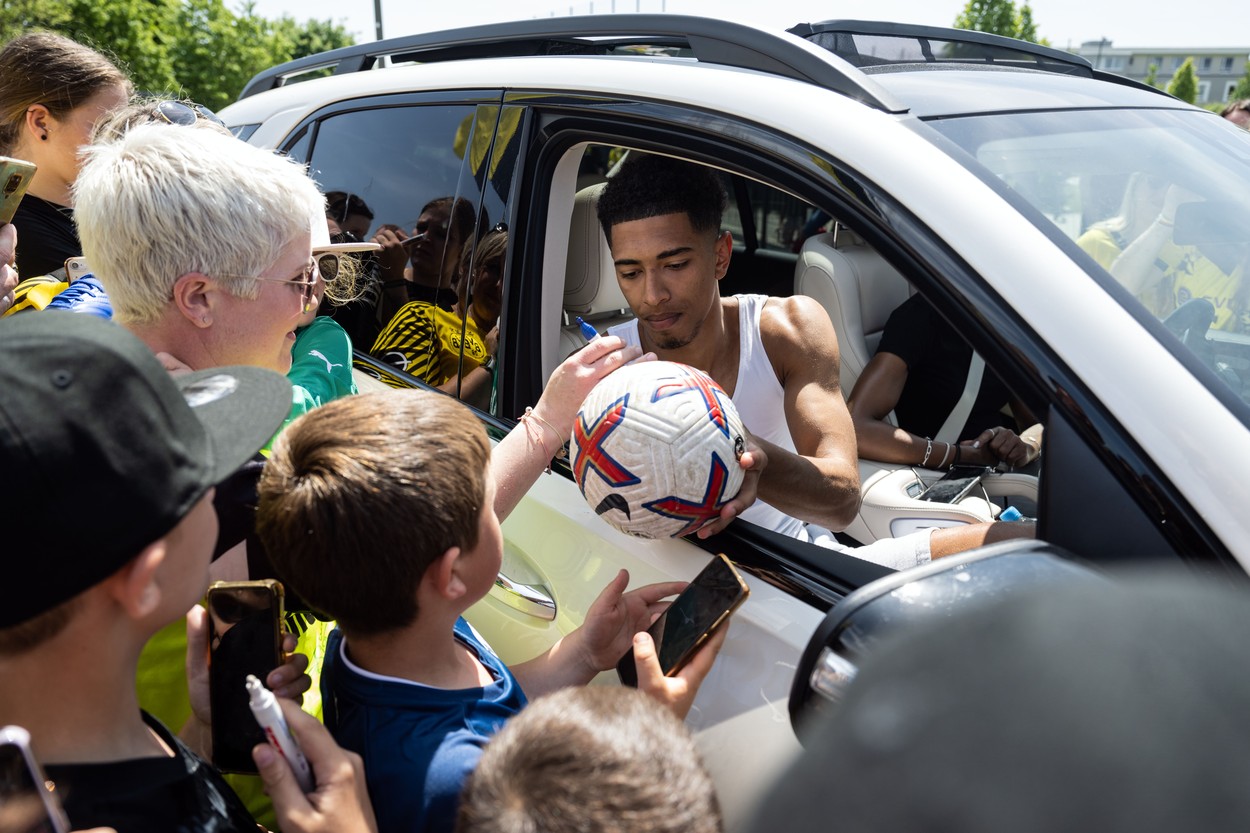 Jude Bellingham, ”recompensat” de nemți înainte de plecarea de la Dortmund la Real Madrid