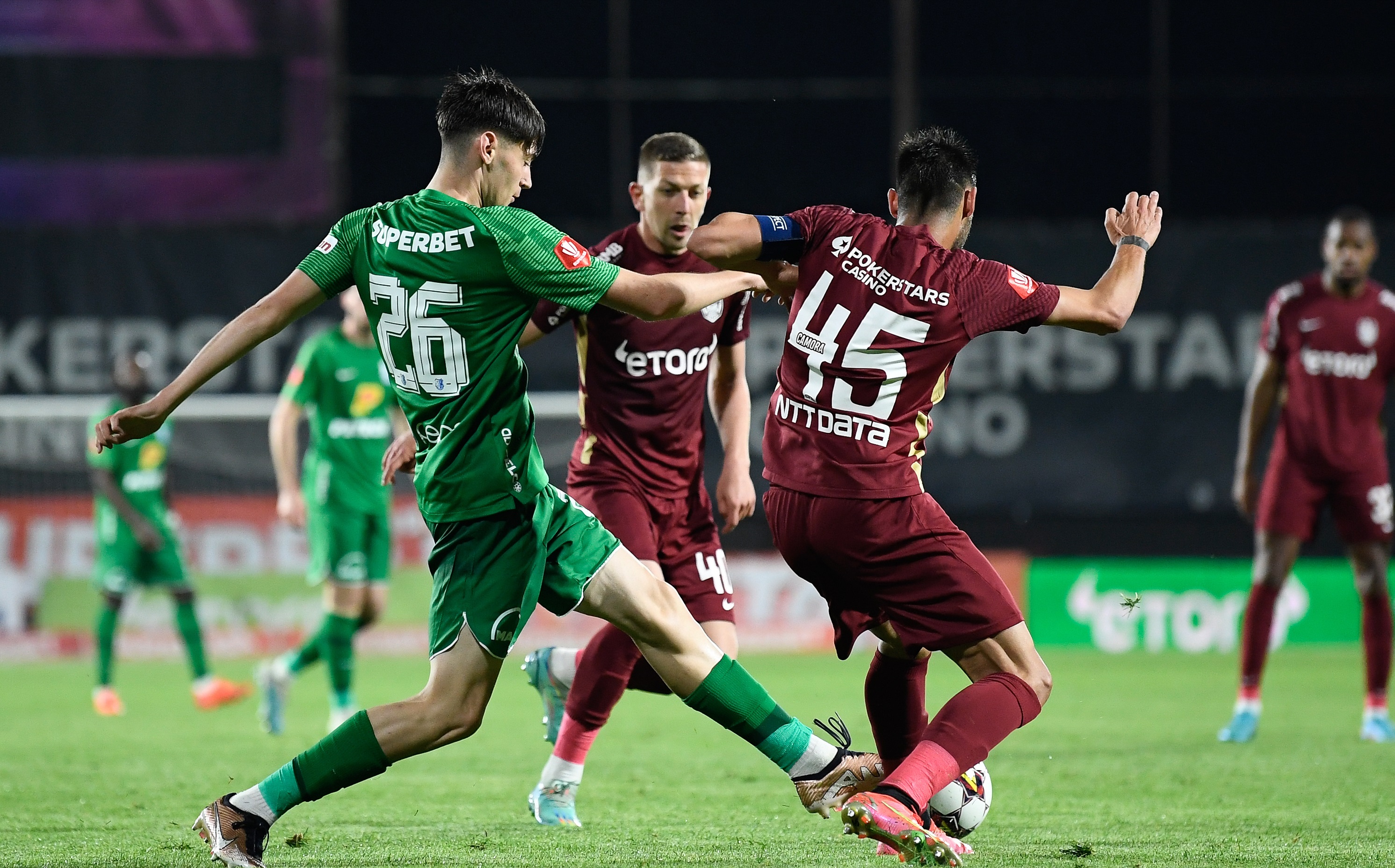 CFR - Farul 1-2. Universitatea Craiova - Sepsi 0-1. Elevii lui Dan Petrescu merg la barajul pentru Conference League