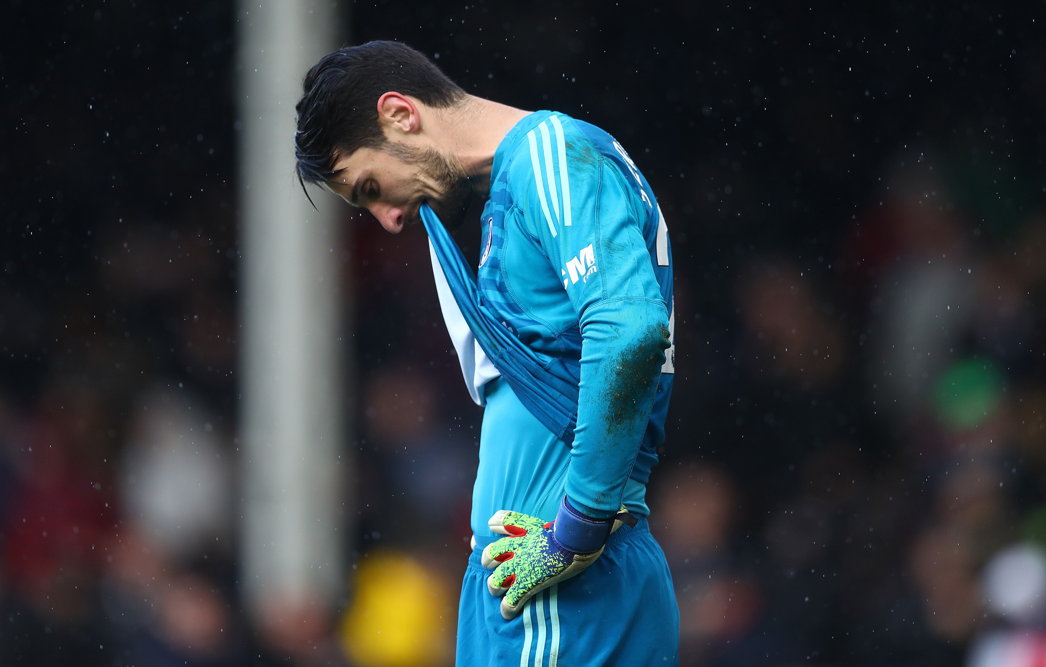Situația lui Sergio Rico se agravează! Portarul lui PSG a fost din nou sedat, la două săptămâni de la accident