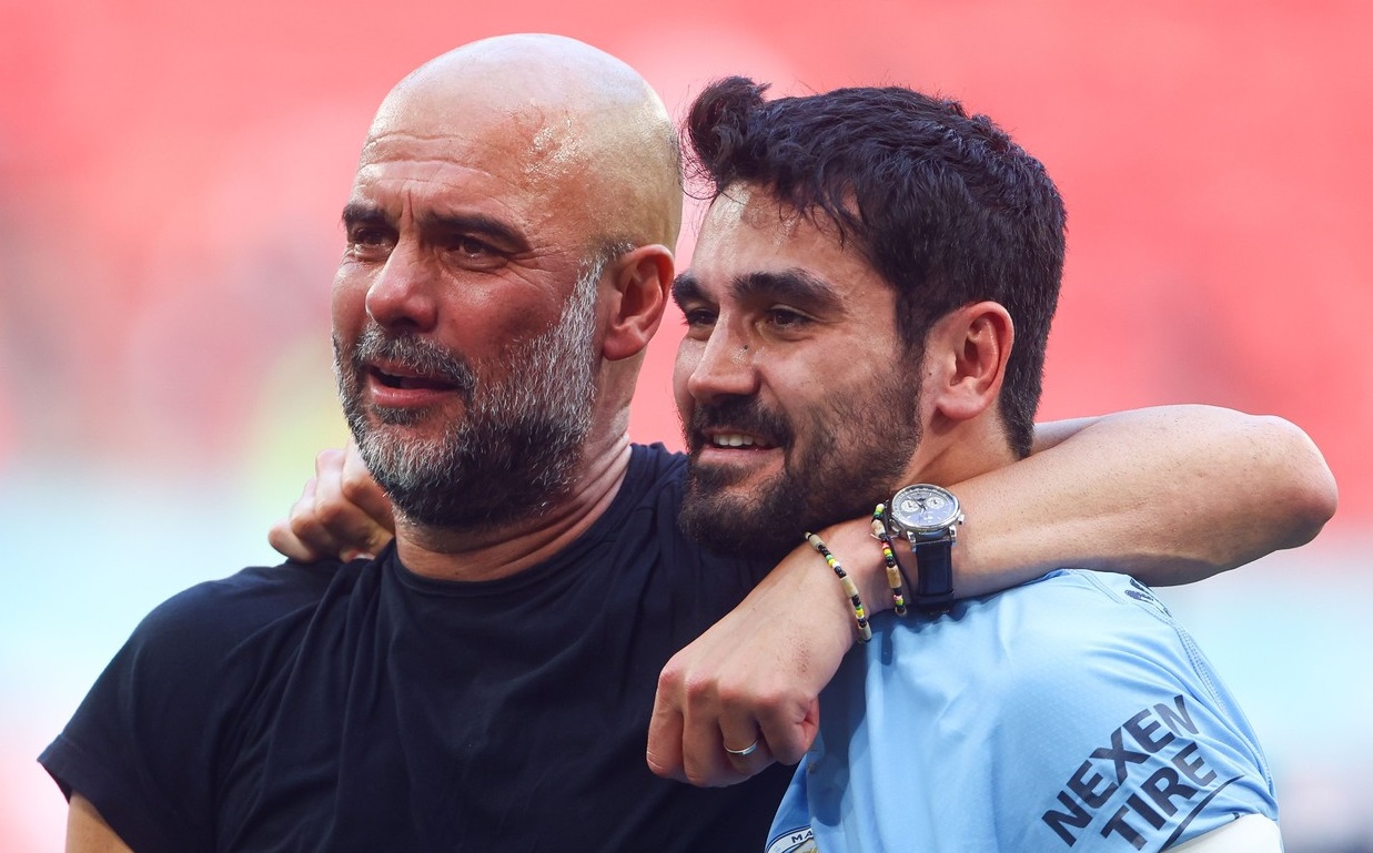 Pep Guardiola nu s-a mai putut stăpâni. Spaniolul, în lacrimi la finalul meciului cu Manchester United