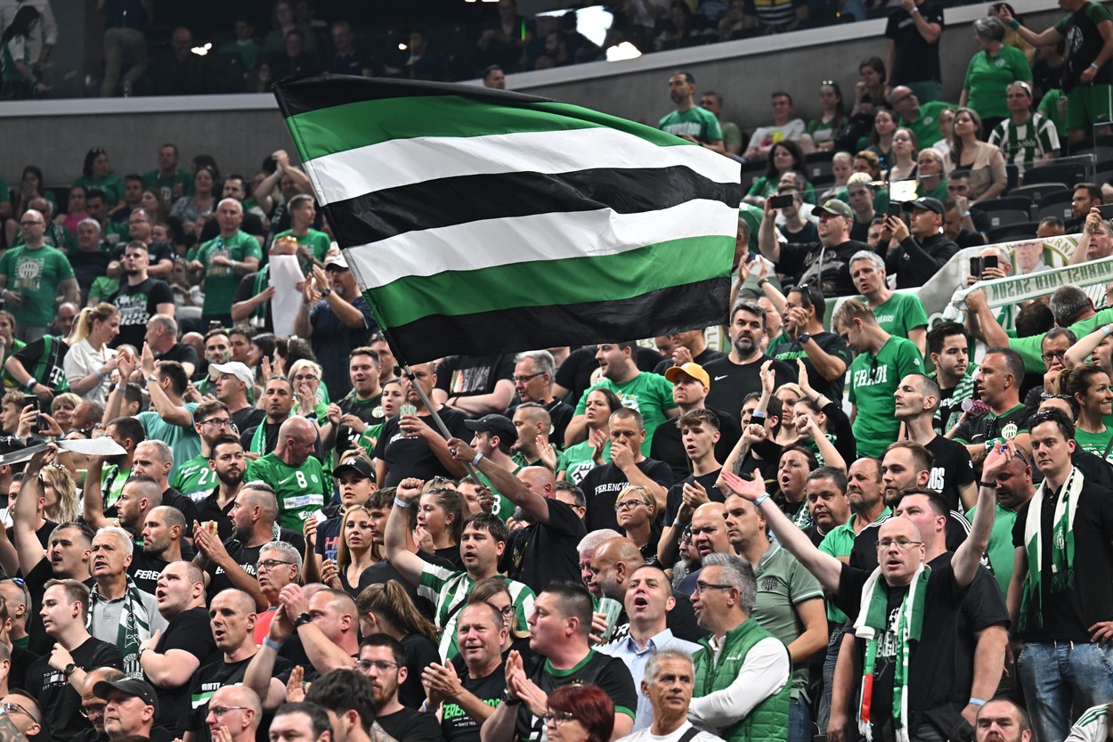 Gyor - Esbjerg ACUM, DGS 2, finala mică din Liga Campionilor. Vipers - Ferencvaros, 19:00, DGS 1, în marea finală