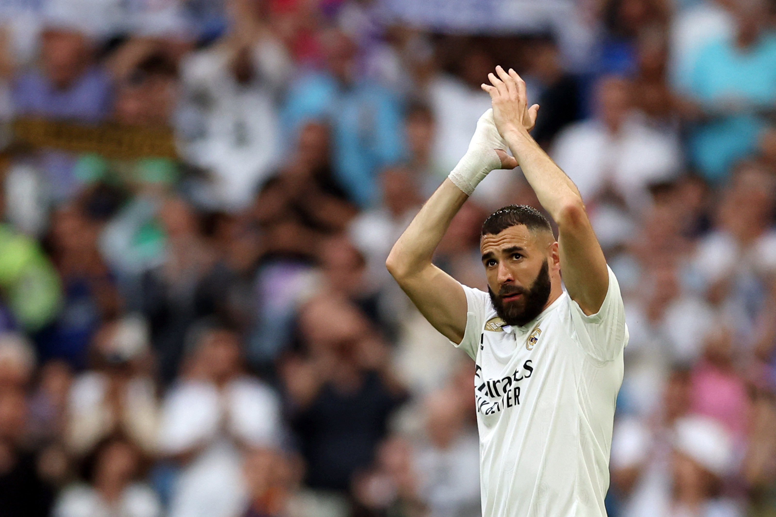 Benzema, aplaudat în picioare la ultimul său meci pentru Real Madrid! Ancelotti l-a schimbat imediat după gol