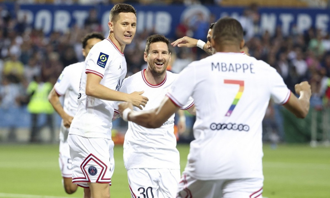 Lionel Messi of PSG celebrates his goal with Ander Herrera (left), Kylian Mbappe during the French championship Ligue 1 football match between Montpellier HSC and Paris Saint-Germain on May 14, 2022 at La Mosson stadium in Montpellier, France - Photo: Jea