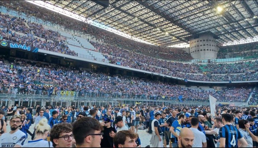 Atmosferă specială pe “Giuseppe Meazza”! 50.000 de fani ai Interului urmăresc finala Champions League