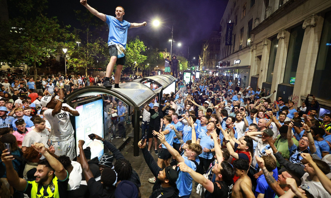 Suporterii lui Manchester City sărbătoresc după tripla, Foto: Profimedia