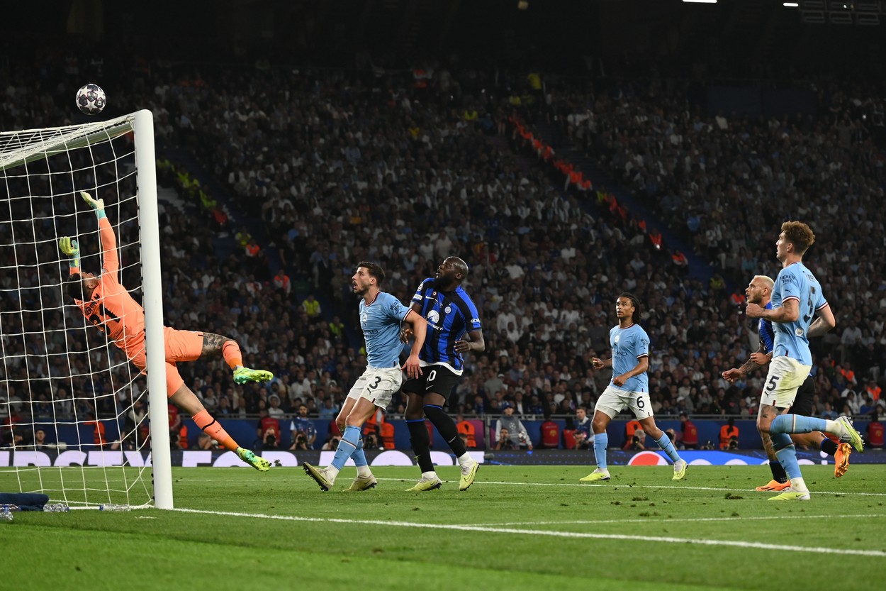 Jucătorul lui Manchester City criticat după meciul cu Inter: ”Cred că avea ceva fumuri în cap”