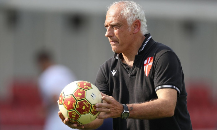 Alessandria, Italy, 17th June 2021. Andrea Mandorlini Head coach of Padova Calcio during the warm up prior to the Serie C Play Off Final 2nd Leg match at Stadio Giuseppe Moccagatta - Alessandria, Torino. Picture credit should read: Jonathan Moscrop / Spor