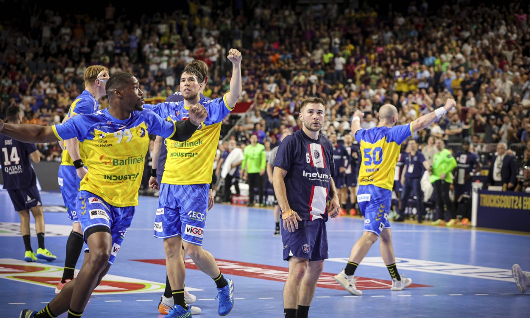 Fin du match - Joie des joueurs de l equipe Barlinek kielce apres sa victoire HANDBALL : Paris Saint Germain vs Barlinek