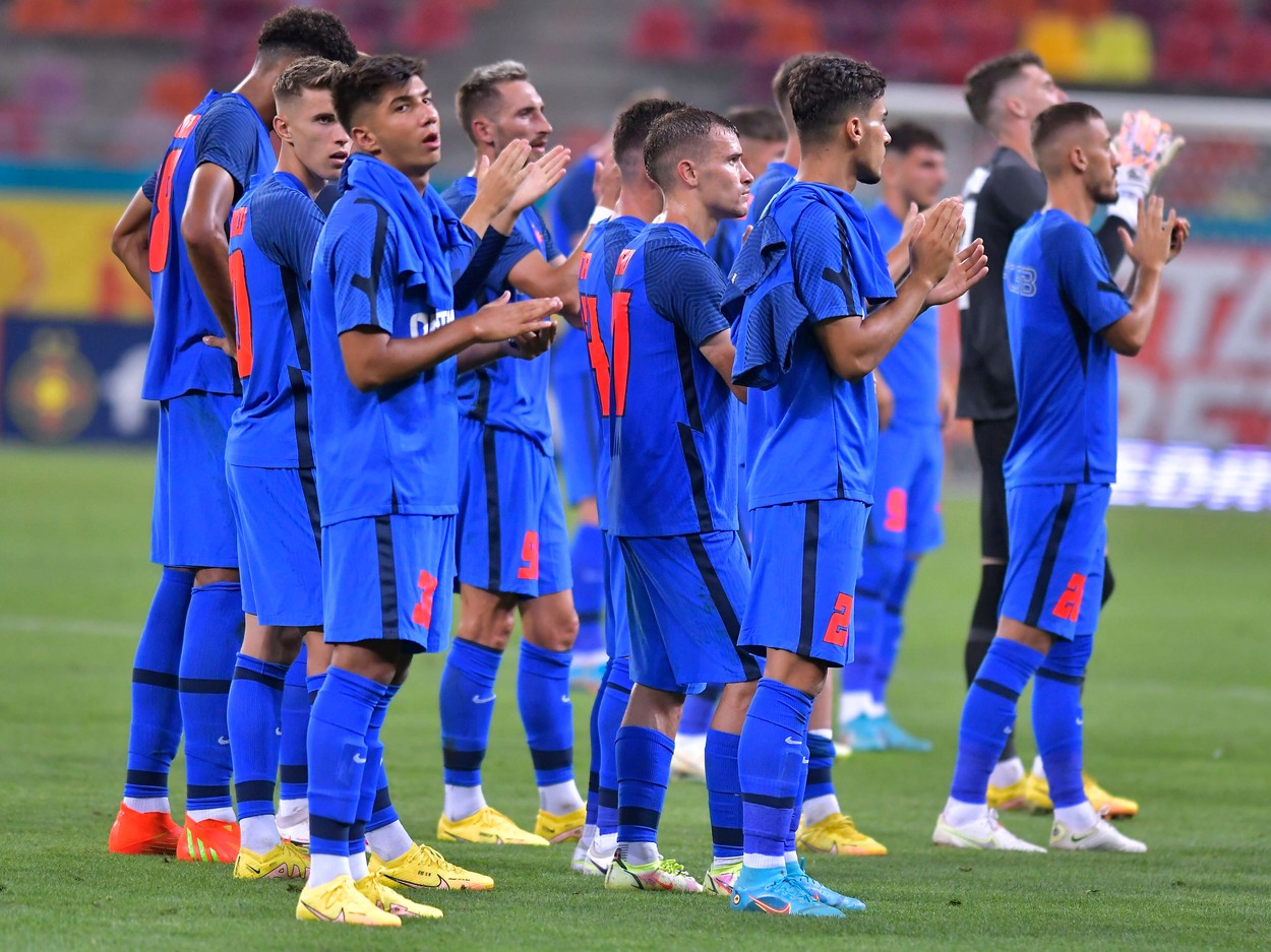 OFICIAL | FCSB a cedat un jucător la o rivală din Liga 1