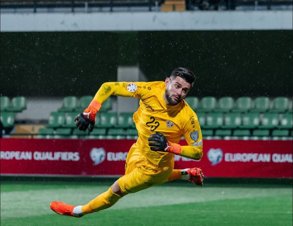OFICIAL | Portarul titular al Republicii Moldova, transferat de o echipă din România