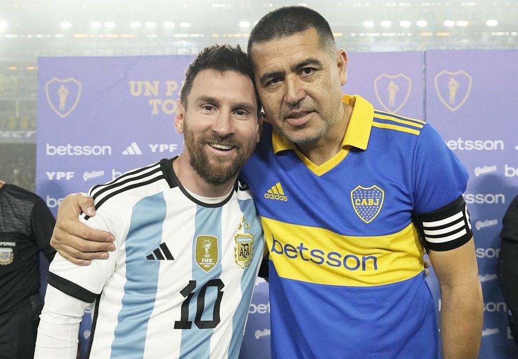 Spectacol total la meciul de retragere al lui Juan Roman Riquelme: 8 goluri pe La Bombonera