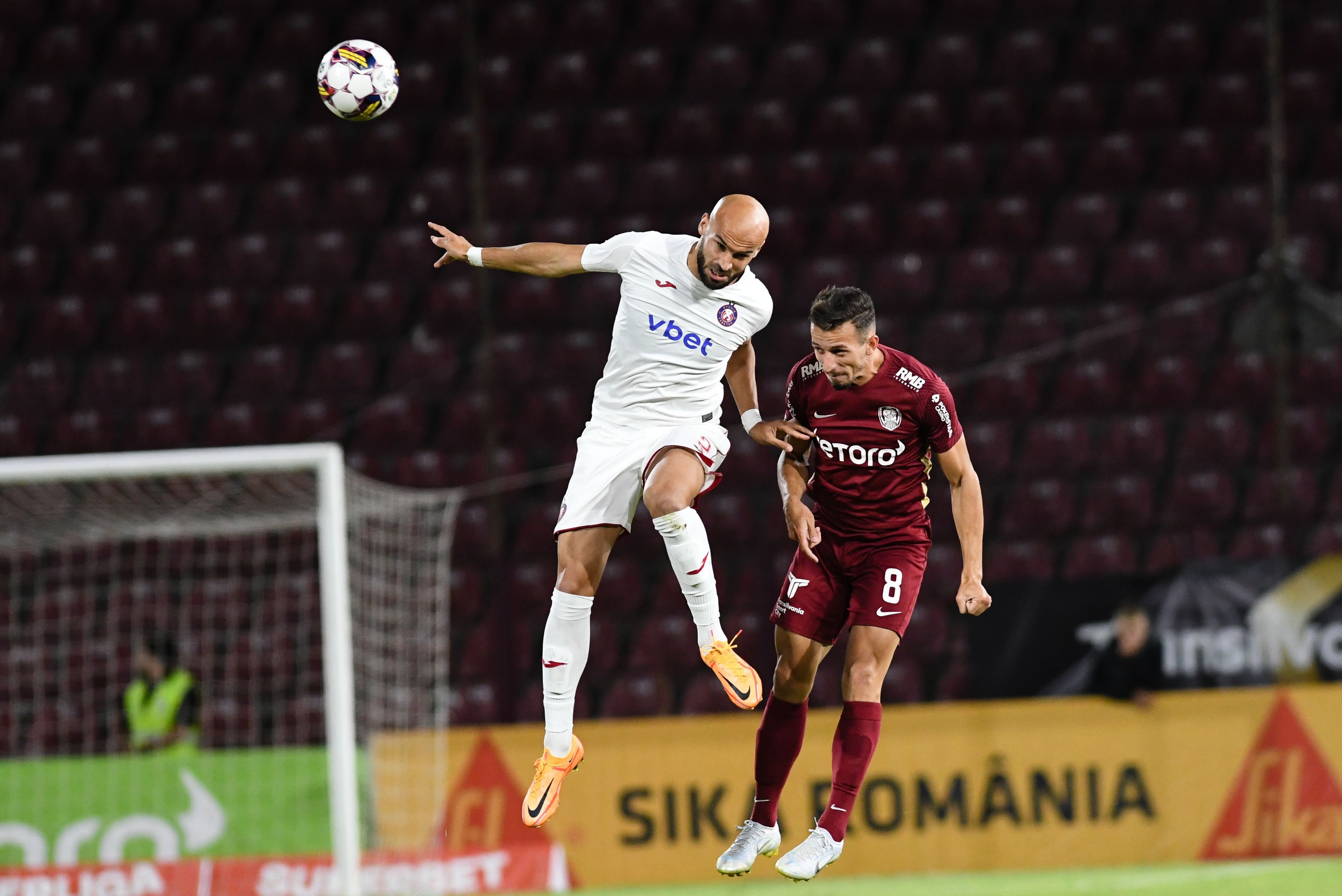 CFR, aproape să transfere un atacant de la o fostă adversară din preliminariile Champions League