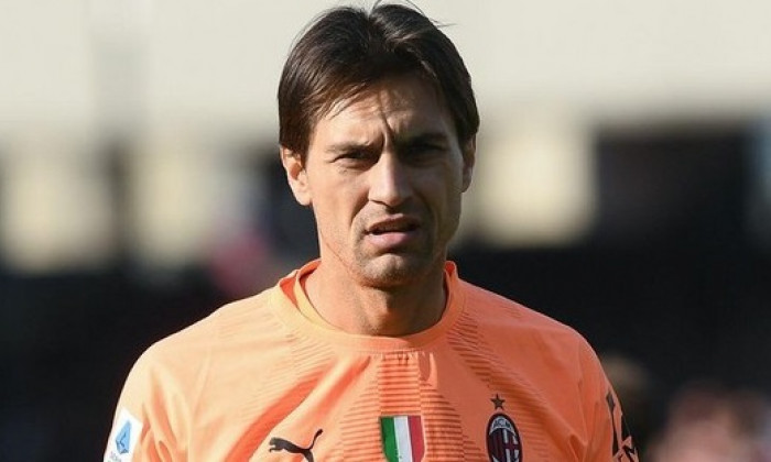 Salerno, Italy. 04th Jan, 2023. Ciprian Tatarusanu of AC Milan looks on during the Serie A match between US Salernitana 1919 and AC Milan at Stadio Arechi, Salerno, Italy on 4 January 2023. Credit: Giuseppe Maffia/Alamy Live News