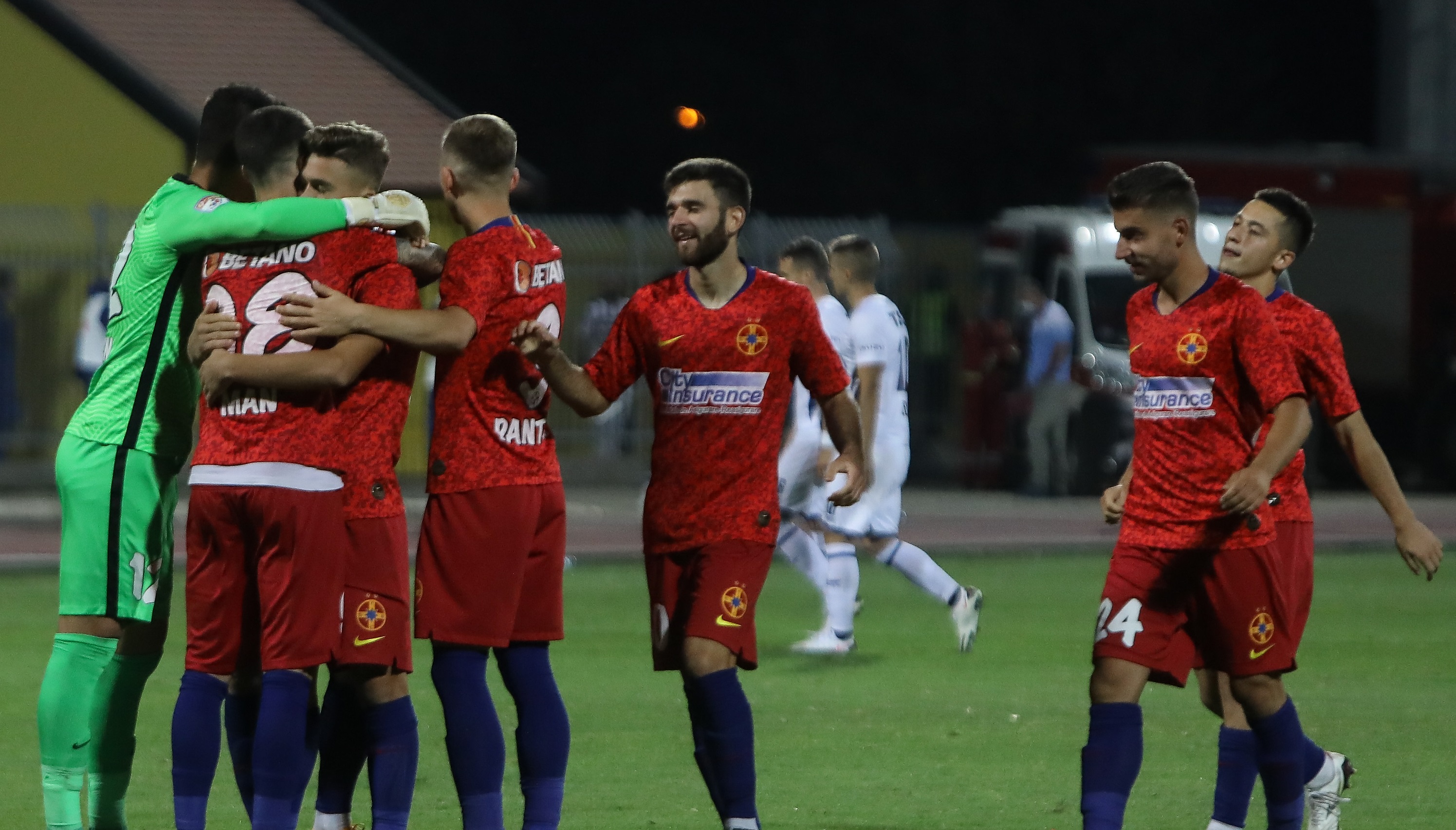 OFICIAL | A plecat de la FCSB în această vară și a semnat cu o altă echipă din România