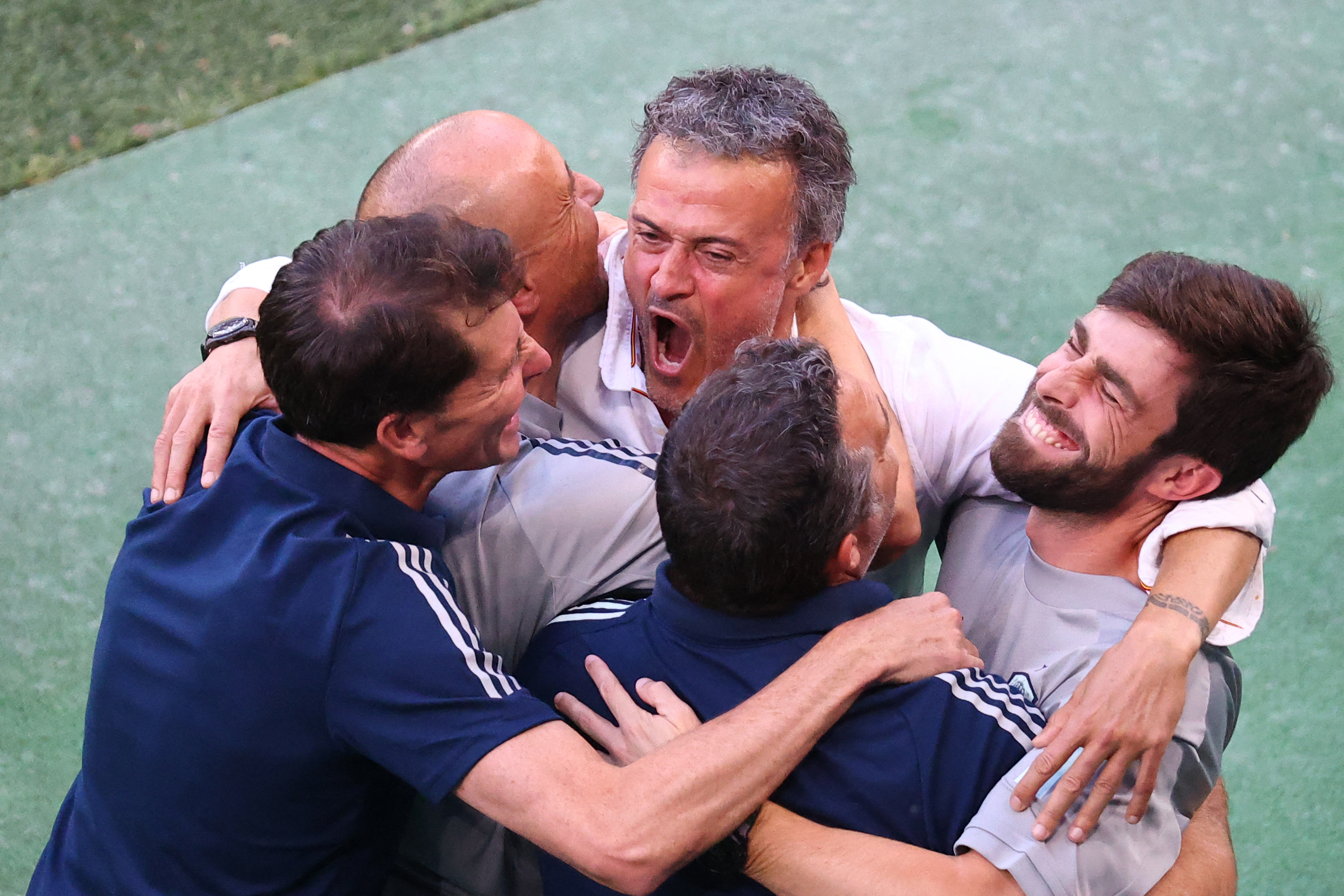 Francezii au aflat ce staff va avea Luis Enrique la PSG