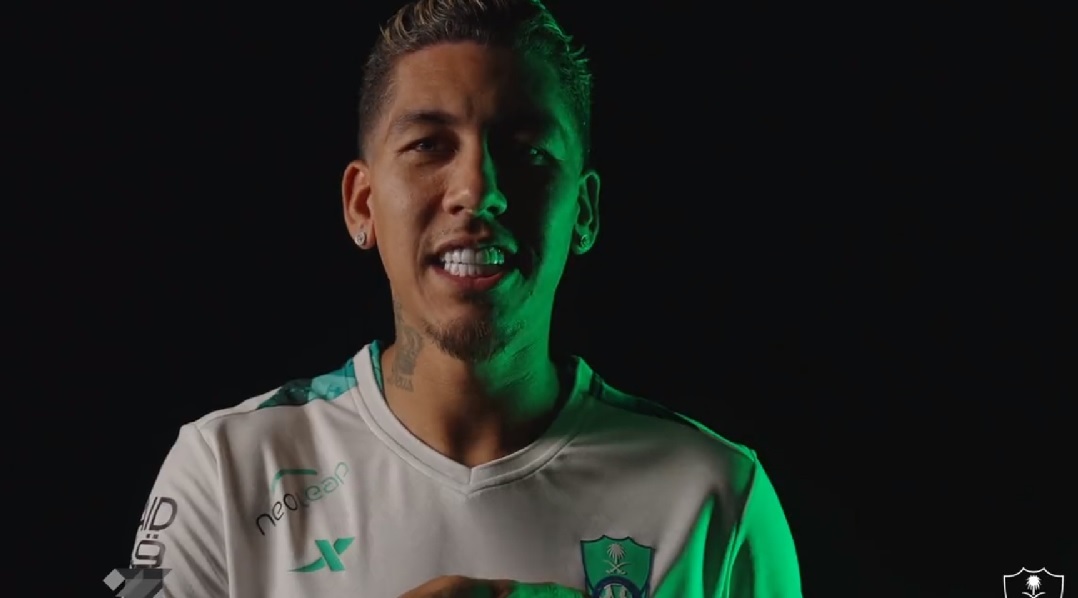 ADIO, Liverpool! Roberto Firmino a semnat