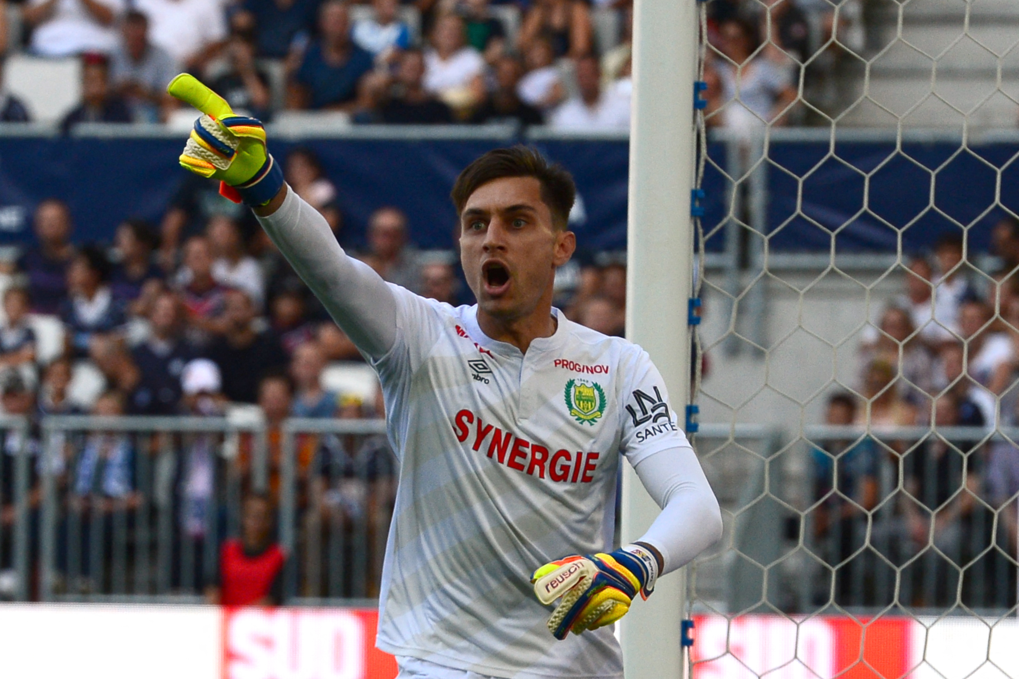 Ciprian Tătărușanu se luptă cu un portar din România pentru transferul în Serie A! Anunțul italienilor